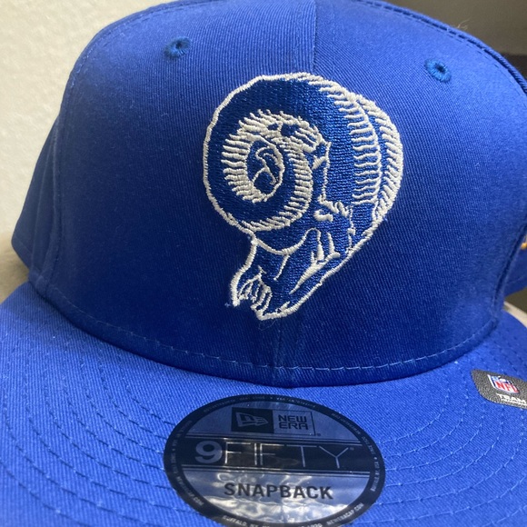 Los Angeles Rams New Era Flatbill Snapback - Picture 3 of 8